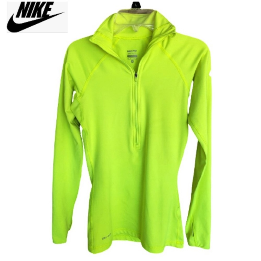 NIKE PRO Quarter Zip